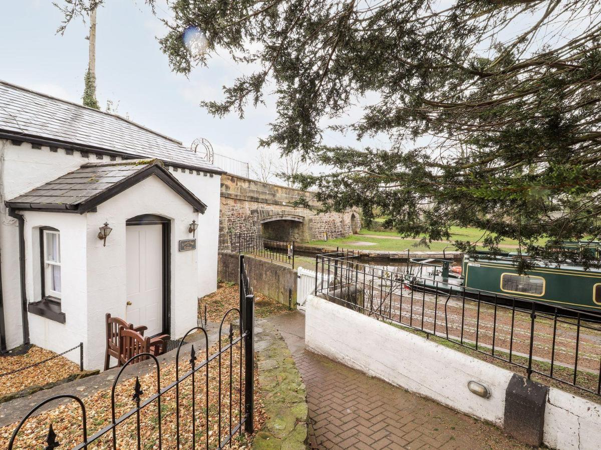 Scotch Hall Cottage Лланголлен Экстерьер фото